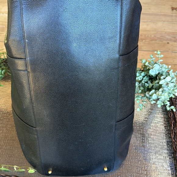 CHANEL CAVIAR BOSTON BAG - Picture 4 of 9